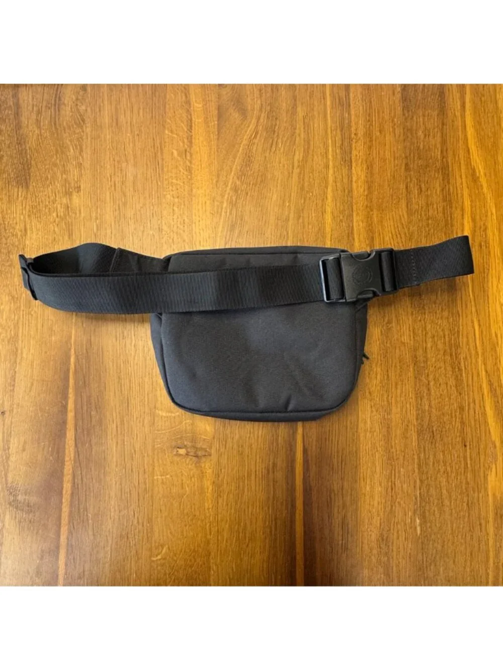 HERSCHEL SUPPLY CO. Settlement Hip Pack Black Waist Bag Adjustable Fanny Pack - Picture 2 of 12